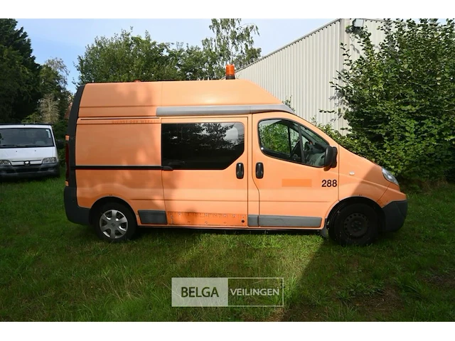 Renault trafic lichte vrachtwagen - afbeelding 12 van  25