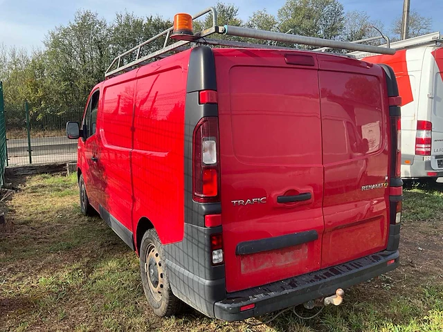 Renault trafic van - afbeelding 25 van  30