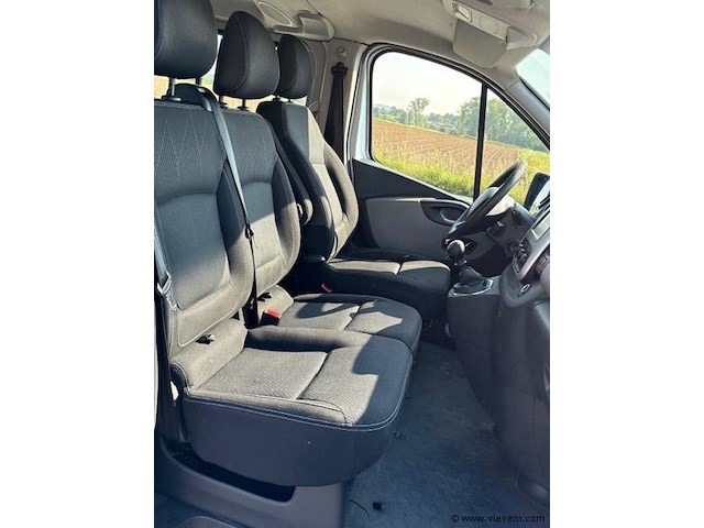 Renault trafic - afbeelding 4 van  15
