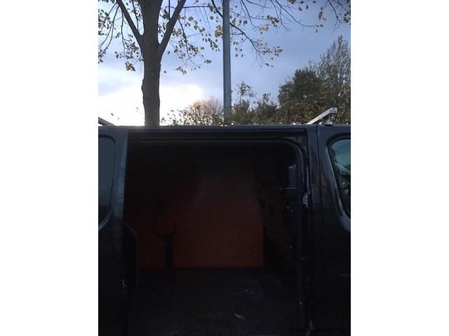 Renault trafic - afbeelding 15 van  23