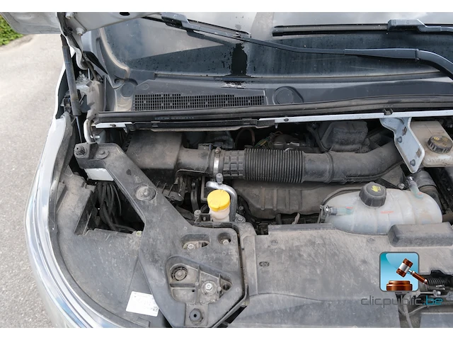 Renault trafic - afbeelding 25 van  45