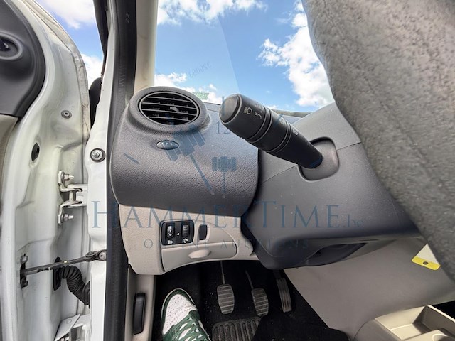 Renault twingo 1.2i authentique, 2008 - afbeelding 15 van  33