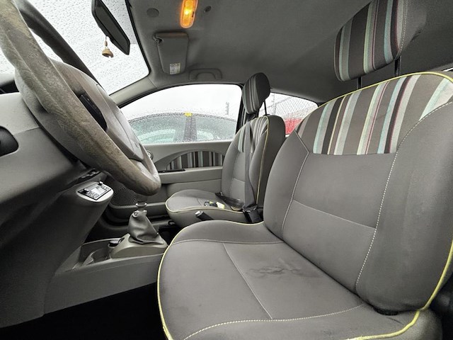 Renault twingo 1.2i lev authentique, 2013 - afbeelding 32 van  34