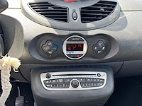 Renault twingo 1.2i lev night & day, 2011 - afbeelding 6 van  31
