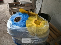 Renault veegwagen met itm johnston opbouw - afbeelding 10 van  25