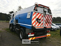 Renault veegwagen met itm johnston opbouw - afbeelding 14 van  25