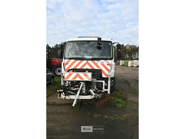 Renault veegwagen met itm johnston opbouw - afbeelding 17 van  25