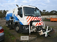 Renault veegwagen met itm johnston opbouw - afbeelding 12 van  25