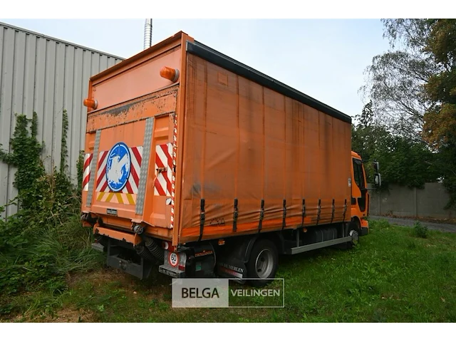 Renault vrachtwagen met dhollandia laadklep - afbeelding 3 van  17