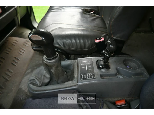 Renault vrachtwagen met dhollandia laadklep - afbeelding 11 van  17