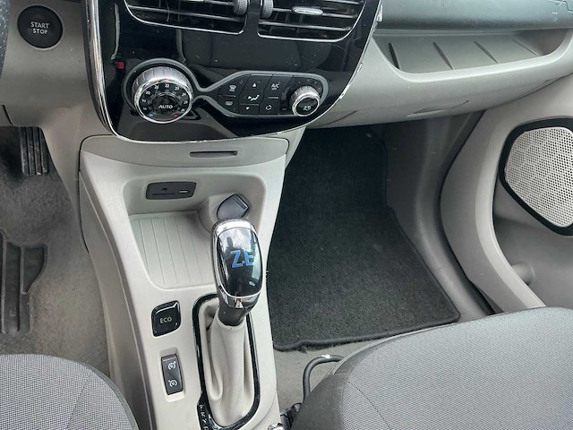 Renault zoè personenauto - afbeelding 8 van  10