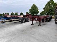Renders - 2000 - multifunctioneel containerchassis - oplegger - afbeelding 1 van  13