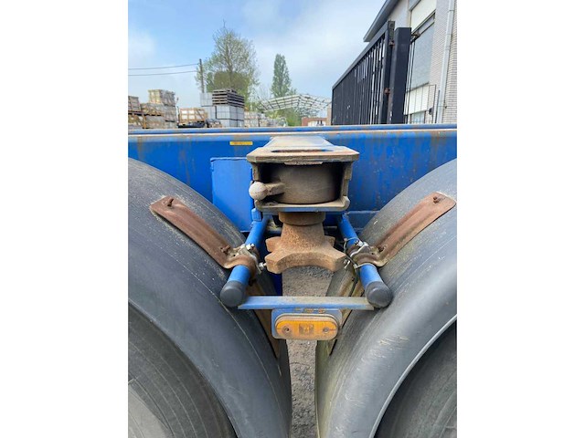 Renders roc12.27cc trailer met 40” container - afbeelding 22 van  43