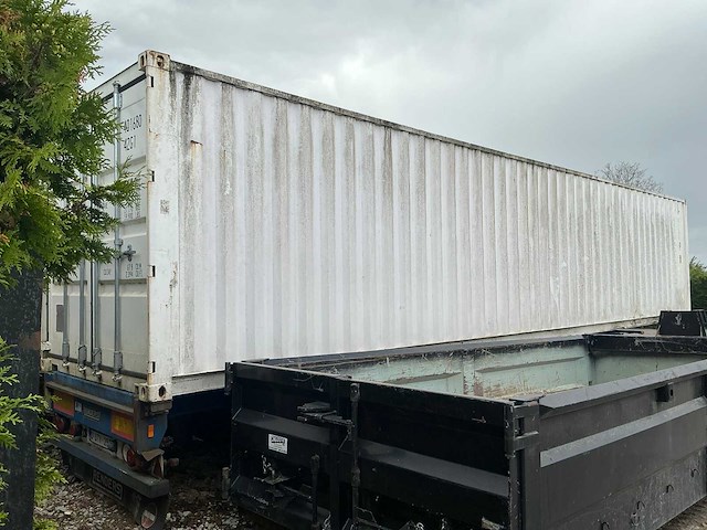 Renders roc12.27cc trailer met 40” container - afbeelding 42 van  43