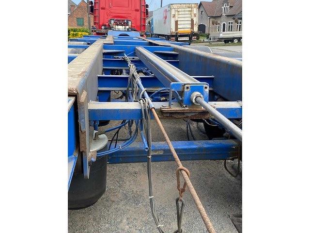 Renders roc12.27cc trailer met 40” container - afbeelding 27 van  33