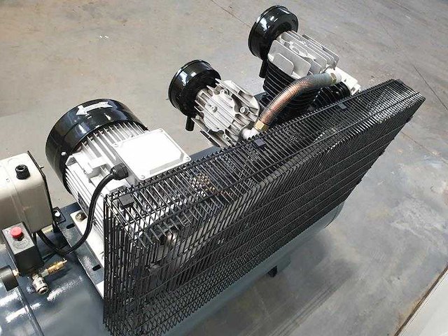 Renopower - bd10-270-12.5-t - luchtcompressor - ongebruikt - afbeelding 8 van  8