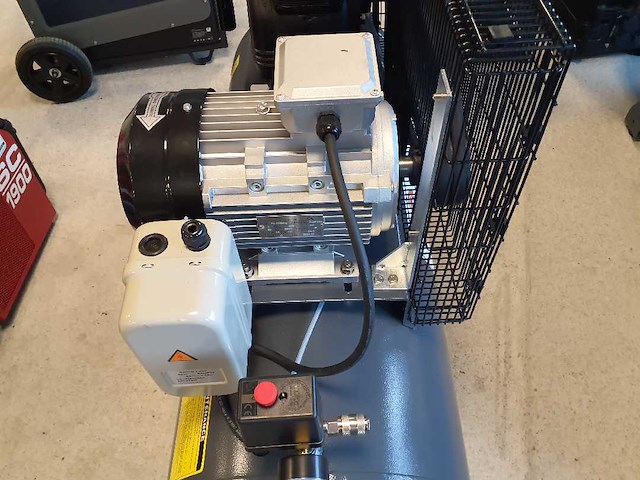 Renopower - bd5.5-270-12.5t - piston compressors - ongebruikt - afbeelding 2 van  3