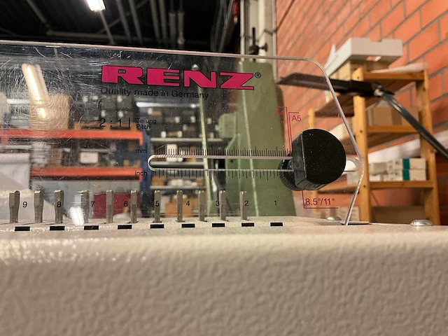 Renz dtp 340 (m) ponsmachine - afbeelding 4 van  8