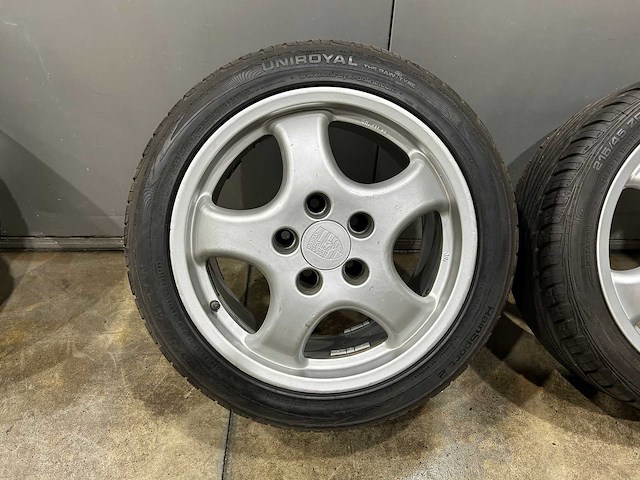 Replica porsche set 4 velgen en banden - afbeelding 12 van  20
