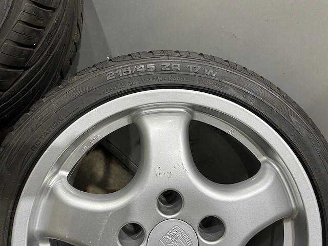 Replica porsche set 4 velgen en banden - afbeelding 19 van  20
