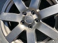 Reserve wiel jeep - afbeelding 3 van  4