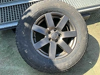 Reserve wiel jeep - afbeelding 1 van  4