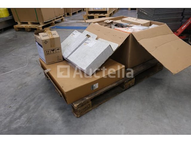 Reserveonderdelen set voor renault kangoo (vin:wjma62an10c398937) - afbeelding 1 van  7