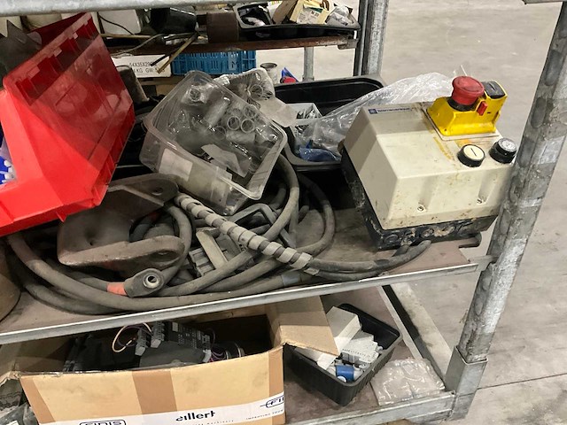 Reserveonderdelen - afbeelding 4 van  23