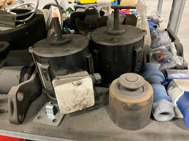 Reserveonderdelen - afbeelding 23 van  23