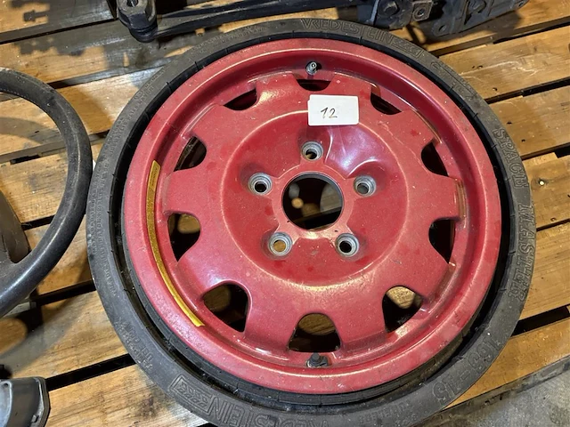 Reservewiel porsche 964 - afbeelding 1 van  2