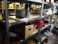 Rest inhoud bergruimte - afbeelding 6 van  19