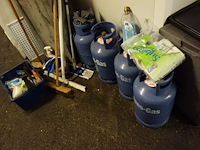 Rest inhoud bergruimte - afbeelding 16 van  19