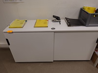 Rest inhoud bureau - afbeelding 2 van  7