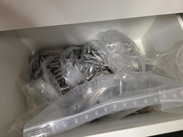 Rest inhoud kantoor en stock - afbeelding 10 van  62