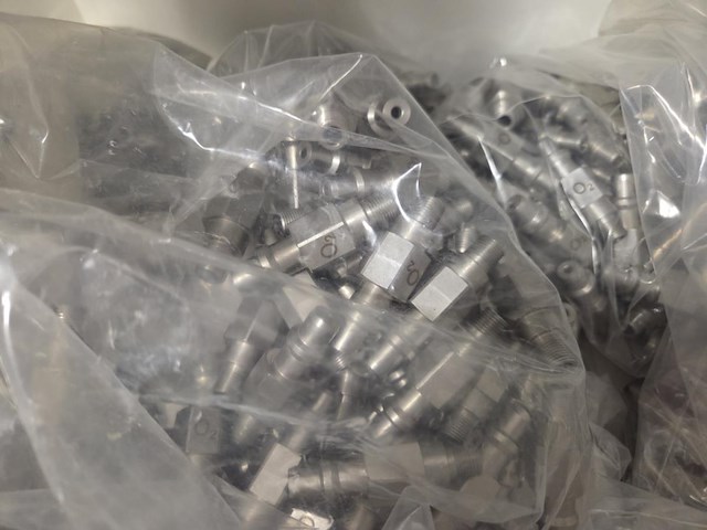 Rest inhoud kantoor en stock - afbeelding 38 van  62