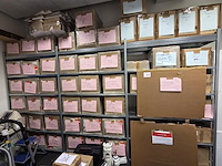 Rest inhoud kantoor en stock - afbeelding 26 van  62