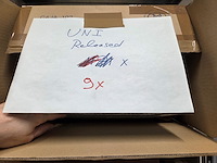 Rest inhoud kantoor en stock - afbeelding 16 van  62