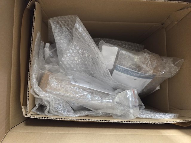 Rest inhoud kantoor en stock - afbeelding 12 van  62