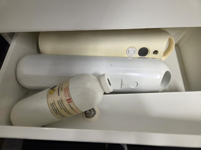 Rest inhoud kantoor en stock - afbeelding 34 van  62