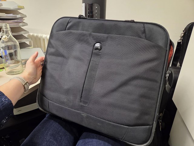 Rest inhoud kantoor en stock - afbeelding 32 van  62