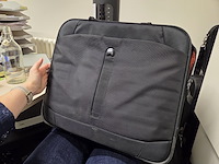 Rest inhoud kantoor en stock - afbeelding 32 van  62