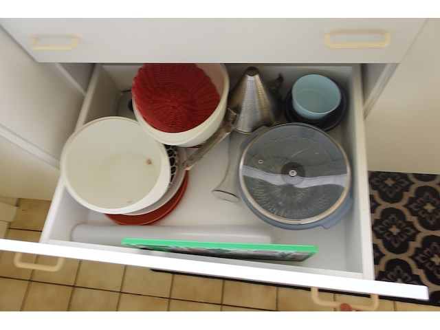 Rest inhoud keuken - afbeelding 8 van  11