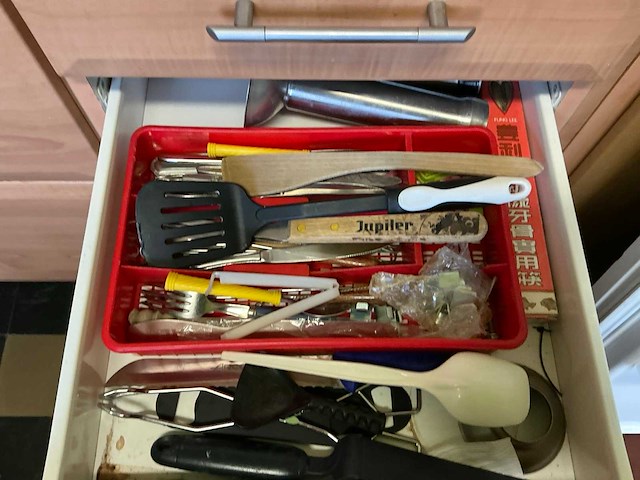 Rest inhoud keuken - afbeelding 22 van  25