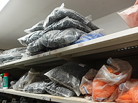 Rest inhoud rek - afbeelding 6 van  16