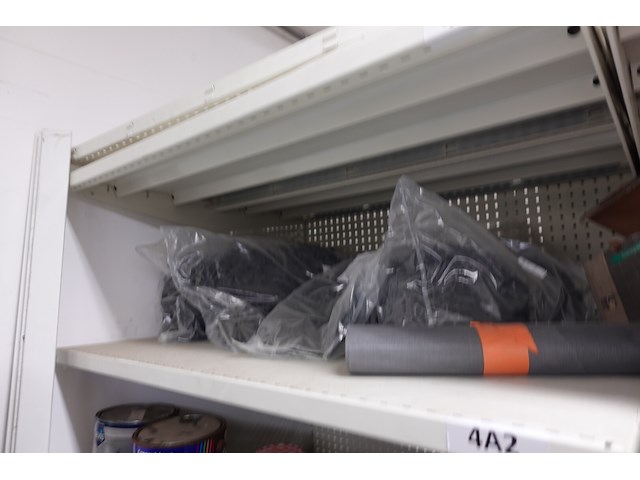 Rest inhoud rek - afbeelding 8 van  16