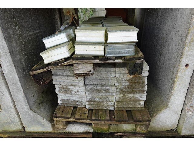 Rest inhoud rek - afbeelding 8 van  9