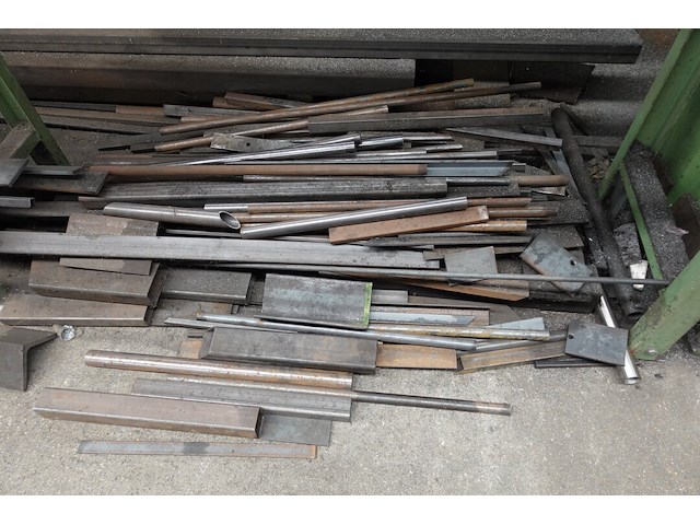 Rest inhoud ruimte atelier staal - afbeelding 3 van  40