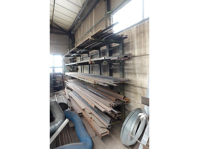 Rest inhoud ruimte atelier staal - afbeelding 5 van  40