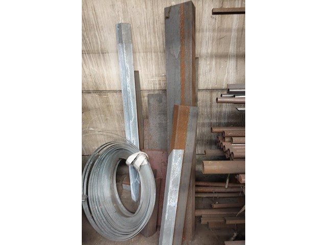 Rest inhoud ruimte atelier staal - afbeelding 6 van  40