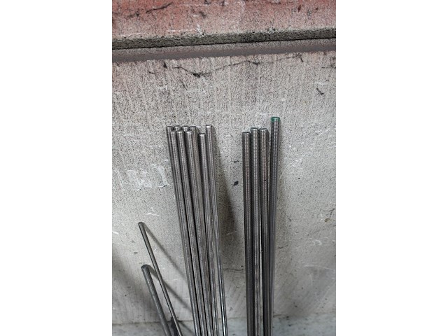 Rest inhoud ruimte atelier staal - afbeelding 18 van  40